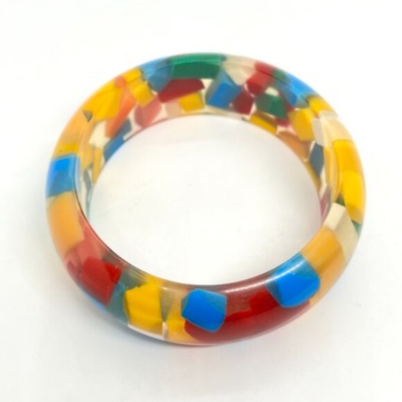 VINTAGE LUCITE COLORFUL CUBE RECTANGLE POP ART BANGLE BRACELET CLEAR GEOMETRIC - Picture 5 of 14